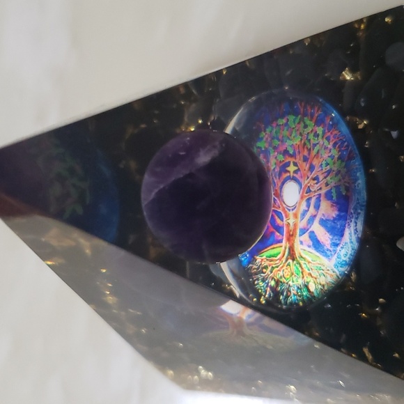 Orgonite Pyramid Amethyst Sphere with Obsidian Healing Chakra Meditation 1 pc - Picture 2 of 4